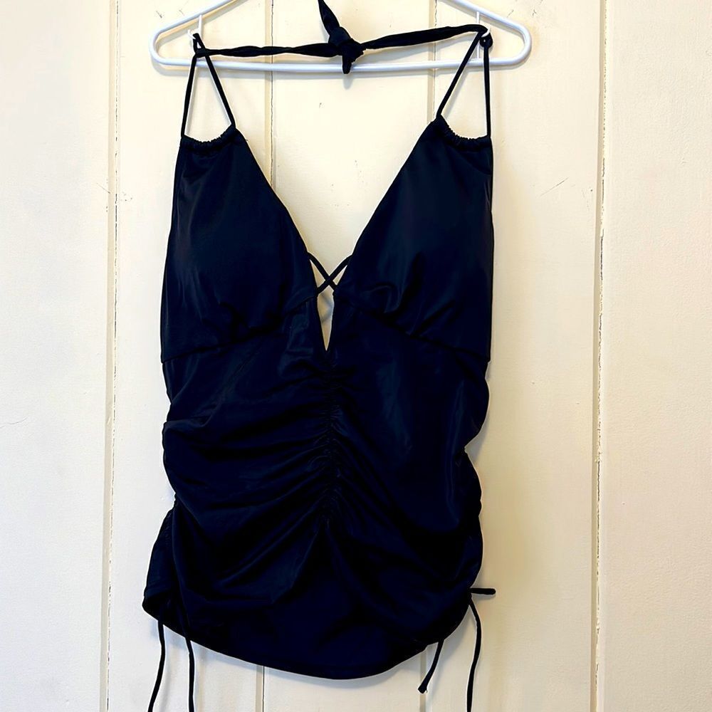 Black Plunging Tankini Top Sz 16